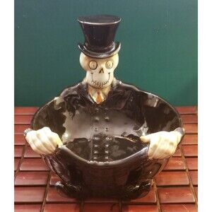2012 Yankee Candle Boney Bunch Bones Skeleton Ceramic Candy Bowl 9"x8"x7"